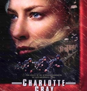 La locandina di Charlotte Gray
