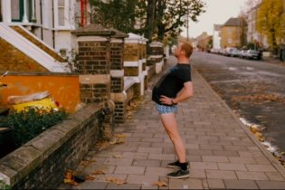 Run, Fat Boy, Run - Trailer