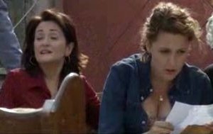 Veronica Mazza in una sequenza di Ci sta un francese, un inglese e un napoletano