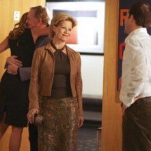 Jonny Lee Miller, Barbara Niven, Victor Garber e Natasha Henstridge nel Pilot di Eli Stone