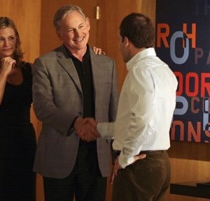 Jonny Lee Miller, Victor Garber e Natasha Henstridge nel Pilot di Eli Stone