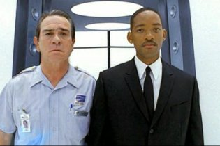 Man in Black 2 - Trailer