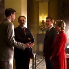 John Krasinski, George Clooney & Renée Zellweger in una scena di IN AMORE, NIENTE REGOLE