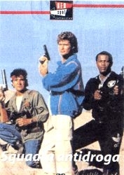 La locandina di Squadra antidroga