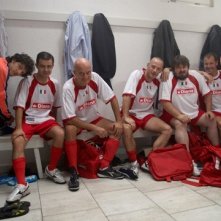 Tra gli altri, tre dei protagonisti di Amore, bugie e calcetto: Claudio Bisio, Giuseppe Battiston e Filippo Nigro