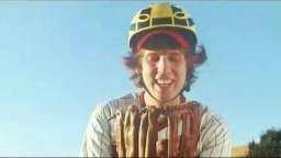 Gli scaldapanchina - Trailer italiano