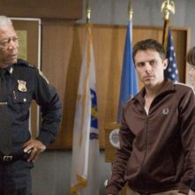 Morgan Freeman, Casey Affleck e Michelle Monaghan in una scena di Gone Baby Gone