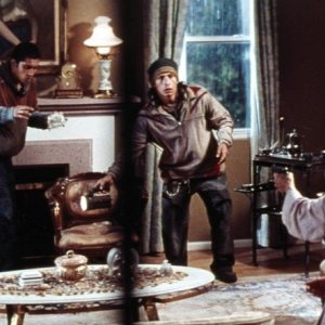 Una sequenza drammatica del film La zona, di Rodrigo Plá