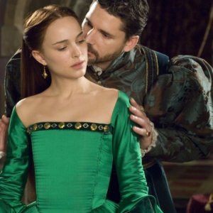 Eric Bana e Natalie Portman in una scena de L'altra donna del re