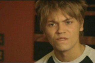 Sopra e sotto il ponte - Trailer