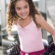 Madison Pettis in una sequenza del film Cambio di gioco