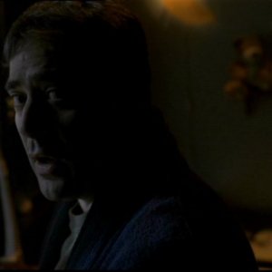Jeffrey Dean Morgan si accorge che sua moglie è in pericolo nel primo episodio della serie tv Supernatural