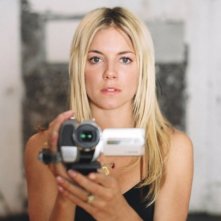 Sienna Miller In Una Sequenza Del Film Interview 56776