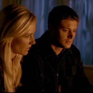 Jensen Ackles e Amy Grabow nell'episodio 'Skin'