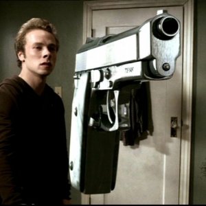 Brendan Fletcher interpreta Max Miller, un ragazzo con poteri telecinetici, nell'episodio 'Incubi' di Supernatural