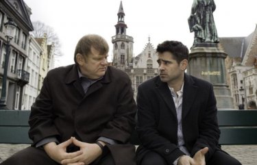 Colin Farrell e Brendan Gleeson in una sequenza del film In Bruges (2008)