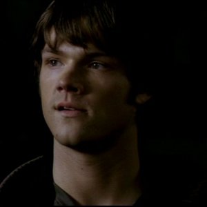 Jared Padalecki in un episodio di Supernatural: 'Incubi'