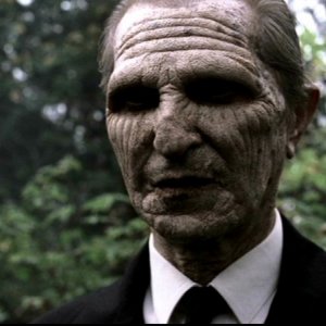 La Morte tenunta al 'guinzaglio' nell'episodio 'Il guaritore' nella serie Supernatural
