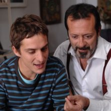 Alessandro Tiberi e Rocco Papaleo in una sequenza del film L'amore non basta
