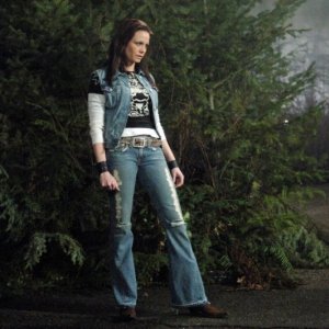 Anne Openshaw, nel ruolo della vampira Kate, nell'episodio 'Dead man's blood' di Supernatural