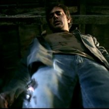 Jeffrey Dean Morgan in una sequenza dell'episodio 'La trappola del diavolo' di Supernatural
