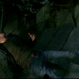 Jeffrey Dean Morgan, in una sequenza drammatica nell'episodio 'La trappola del diavolo' di Supernatural