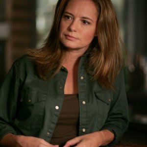 Samantha Ferris nel ruolo di Ellen nell'episodio 'Everybody loves a Clown', della serie Supernatural