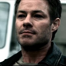 Sebastian Spence interpreta un demone in 'La trappola del diavolo' della serie Supernatural