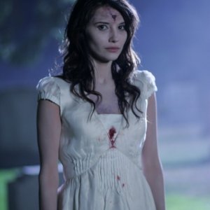 Tamara Feldman nel ruolo di Angela, uno zombie nell'episodio 'Children shouldn't play with dead things' di Supernatural