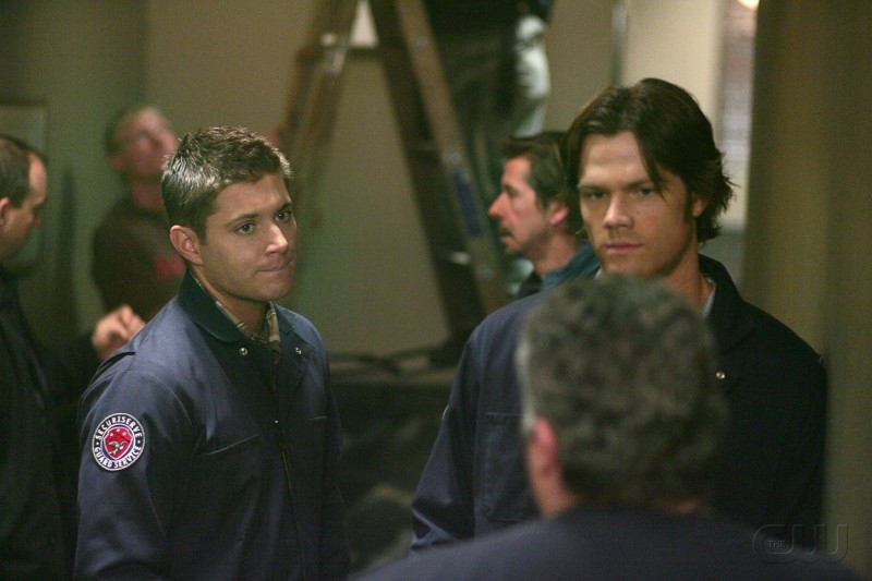 Jensen Ackles E Jared Padalecki Sul Set Dell Episodio Nightshifter Della Serie Tv Supernatural 58014