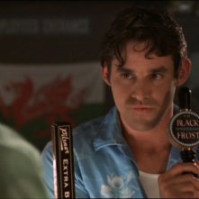 Nicholas Brendon in una scena dell'episodio 'Birra stregata' della quarta stagione di Buffy - L'ammazzavampiri