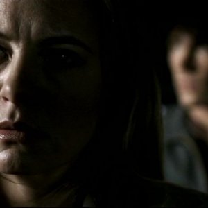 Samantha Ferris interpreta Ellen Harvelle nell'episodio 'No Exit' della serie tv Supernatural