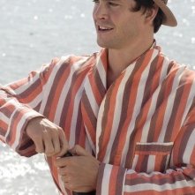 Hugh Dancy in una scena di Un amore senza tempo