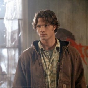 Padalecki nell'episodio La strada della morte della serie Supernatural