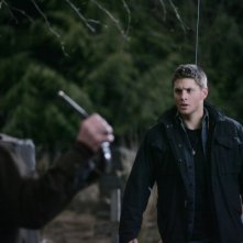 Jensen Ackles e Fredric Lehne nell'episodio 'All Hell breaks loose: part 2' della serie tv Supernatural