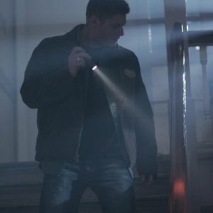 Jensen Ackles nei panni di Dean nell'episodio 'Tall tales' della serie Supernatural