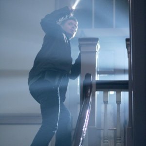 Jensen Ackles nei panni di Dean Winchester nell'episodio Realtà distorte della serie Supernatural
