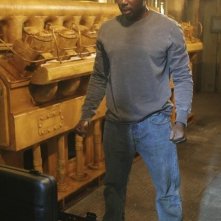 Harold Perrineau in una scena dell'episodio 'Meet Kevin Johnson' di Lost
