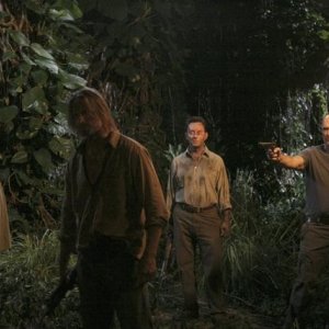 Un momento di tensione dell'episodio 'Something Nice Back Home' della quarta stagione di Lost