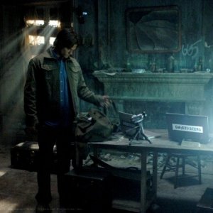 Jared Padalecki, nel ruolo di Sam Winchester nell'episodio 'Ghostfacers' della serie Supernatural