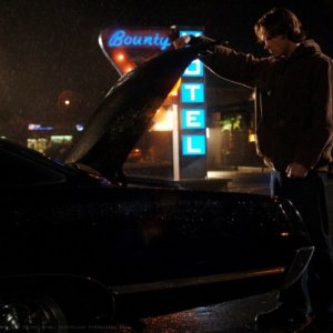 Jared Padalecki nel ruolo di Sam Winchester nell'episodio 'Mystery Spot' della serie Supernatural