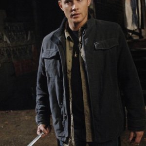 Jensen Ackles nel ruolo di Dean Winchester nell'episodio 'Fresh Blood' di Supernatural