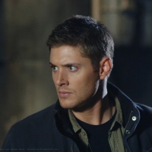 primo piano di Jensen Ackles nell'episodio 'Fresh Blood' della serie Supernatural