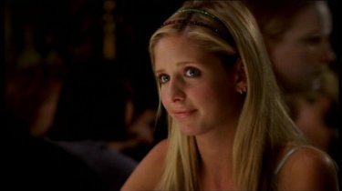 Sarah Michelle Gellar nell'episodio 'Lupi mannari' della quarta stagione di Buffy - L'ammazzavampiri