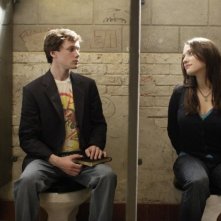 Anton Yelchin e Kat Dennings in una sequenza del film Charlie Bartlett
