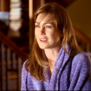 Ellen Pompeo nel ruolo di Meredith Grey, nel primo episodio della serie tv Grey's Anatomy: 'Quando il gioco si fa duro'
