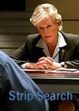 La locandina di Strip Search