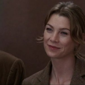 Ellen Pompeo interpreta la dottoressa Grey nell'episodio 'Tell me sweet little lies' della serie Grey's Anatomy