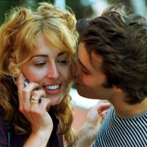 Michaela Stella Bagnoli e Alessandro Riceci in una scena del film Sfiorarsi