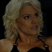 Tricia Helfer in una scena dell'episodio 'Escape Velocity' della quarta stagione di Battlestar Galactica